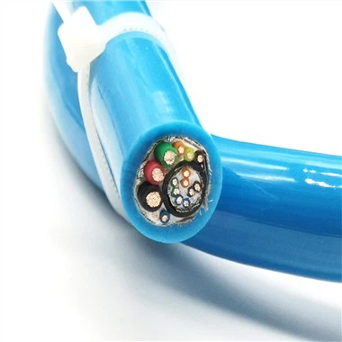 Hibridni kabl pod vodom